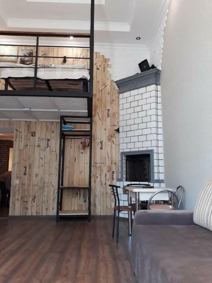 Двухуровневые Апартаменты С Балконом На Греческой Odesa Exterior photo